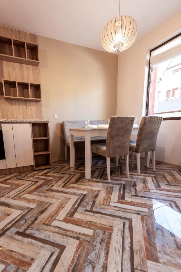 Bright 1Bdr Apartment With A Balcony Sofya Dış mekan fotoğraf