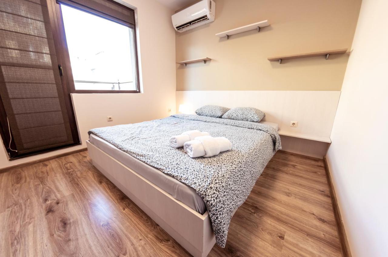 Bright 1Bdr Apartment With A Balcony Sofya Dış mekan fotoğraf