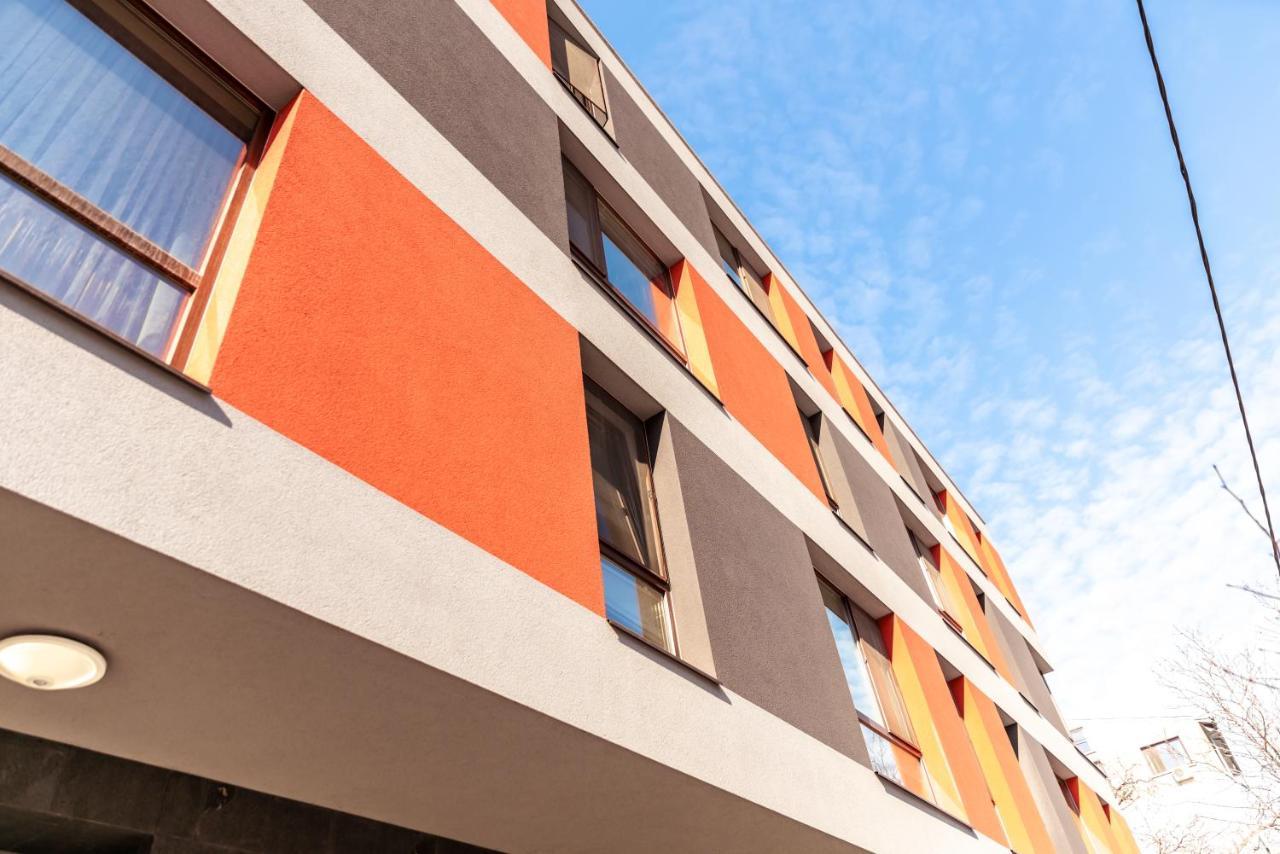 Bright 1Bdr Apartment With A Balcony Sofya Dış mekan fotoğraf